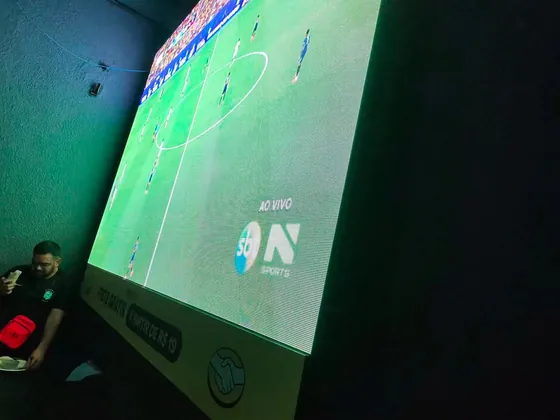 Telão de LED instalado no Bela Jaú