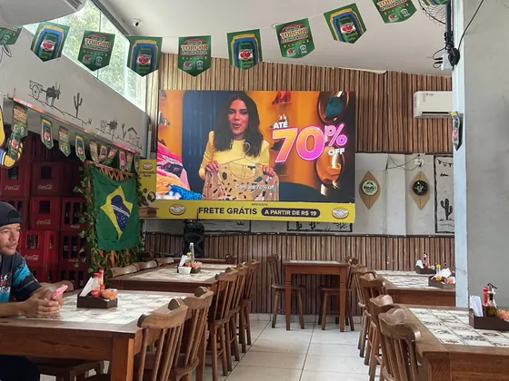 Telão de LED instalado no Costelão Grill